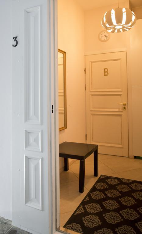 فيلنيوس Bright Apartment In Old Town By Urban Rent المظهر الخارجي الصورة