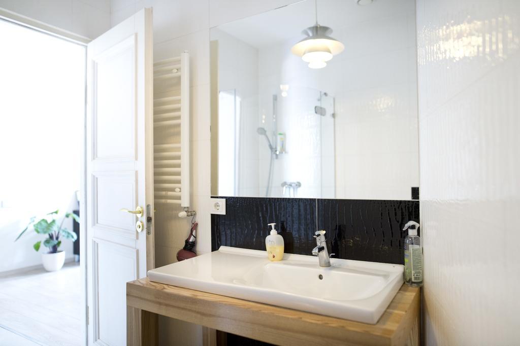 فيلنيوس Bright Apartment In Old Town By Urban Rent المظهر الخارجي الصورة